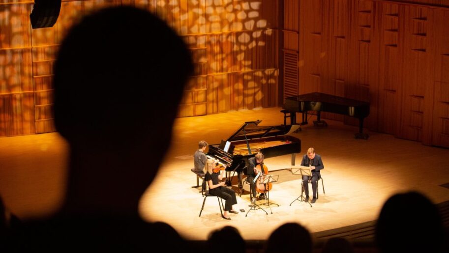 Kuhmon Kamarimusiikki in picture Elina Vähälä & David Cohen & Harri Mäki & Natacha Kudritskaya photo Joonas Kukkonen