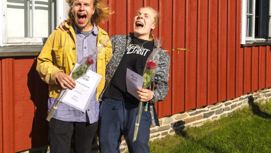 Kaustinen Folk Music Festival in picture Erkki Virkkala & Iikka Huntus photo Risto Savolainen
